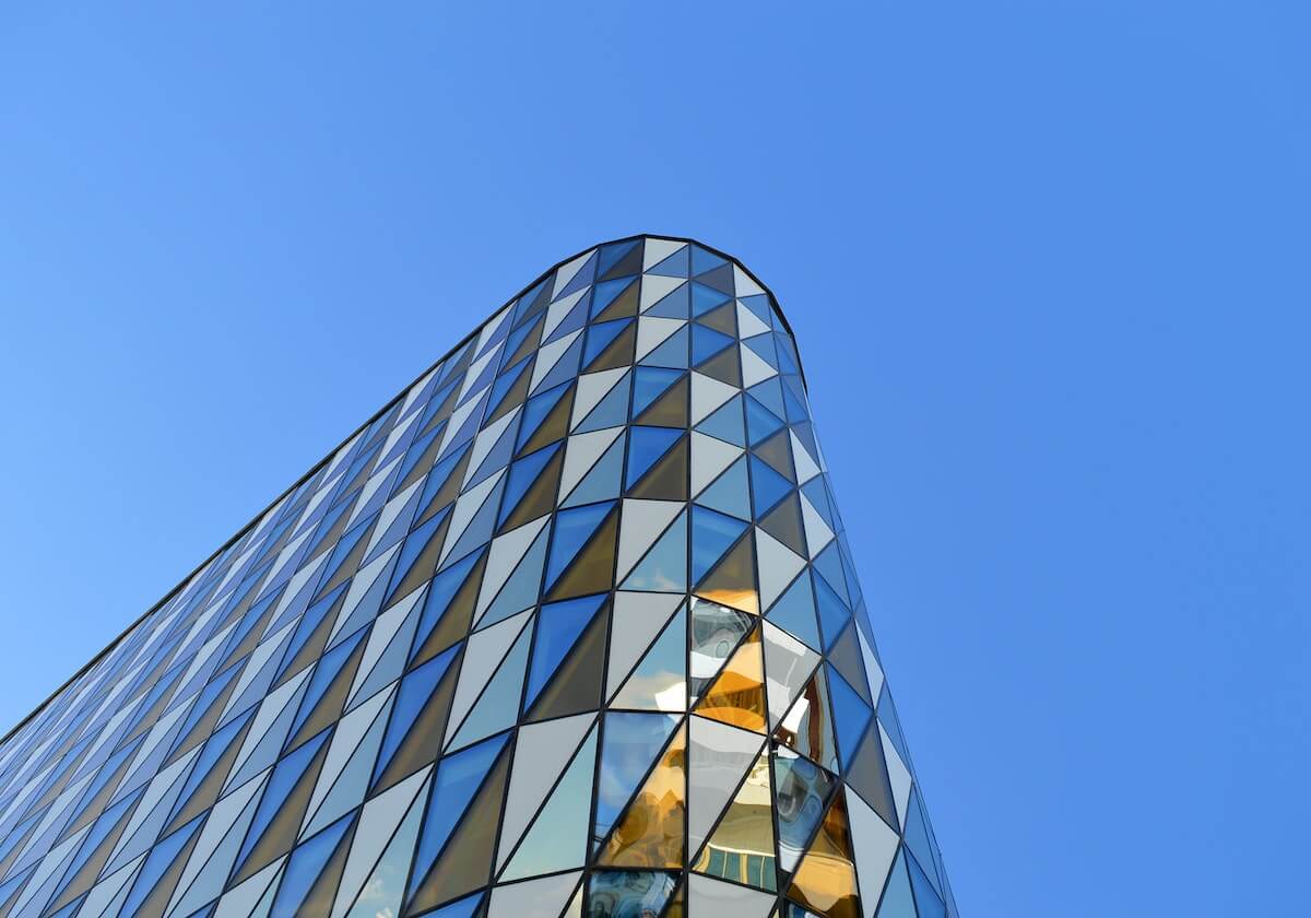 事不过三，拜仁勇破柏林大巴